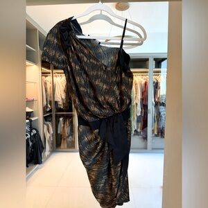 Elegant Black and Gold Women's Dress